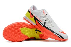 Сороконожки Nike Phantom GT2 TF, Оранжевый, 39, TF многошиповки, Искусственные и естественные жесткие покрытия