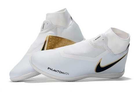 Футзалки Nike Phantom Vision Academy 