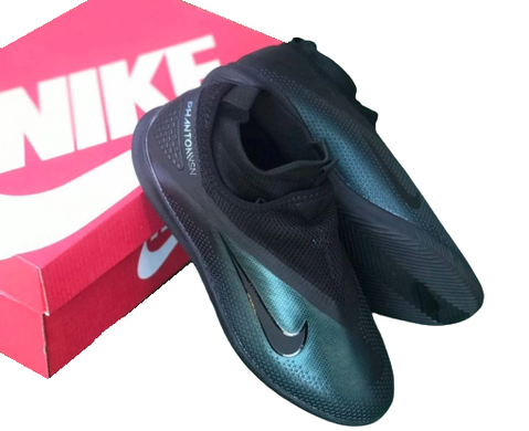 Футзалки Nike Phantom GT Club Dynamic Fit IC, Черный, 39, IC футзальная, Гладкая, зальная поверхность