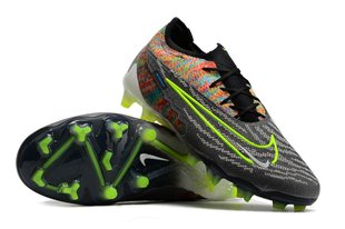 Бутси Nike Phantom GX FG, 39, FG копочки, Натуральний газон